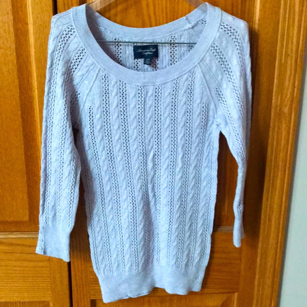 American Eagle sweater, size XS. Lavender 3/4 sleeve with button detail.